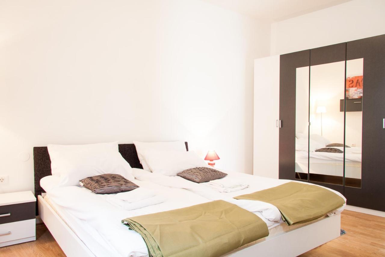 Apartments Adria Blue カスタヴ 部屋 写真