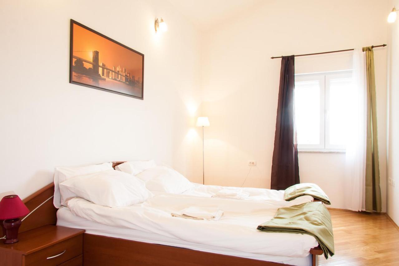 Apartments Adria Blue カスタヴ 部屋 写真