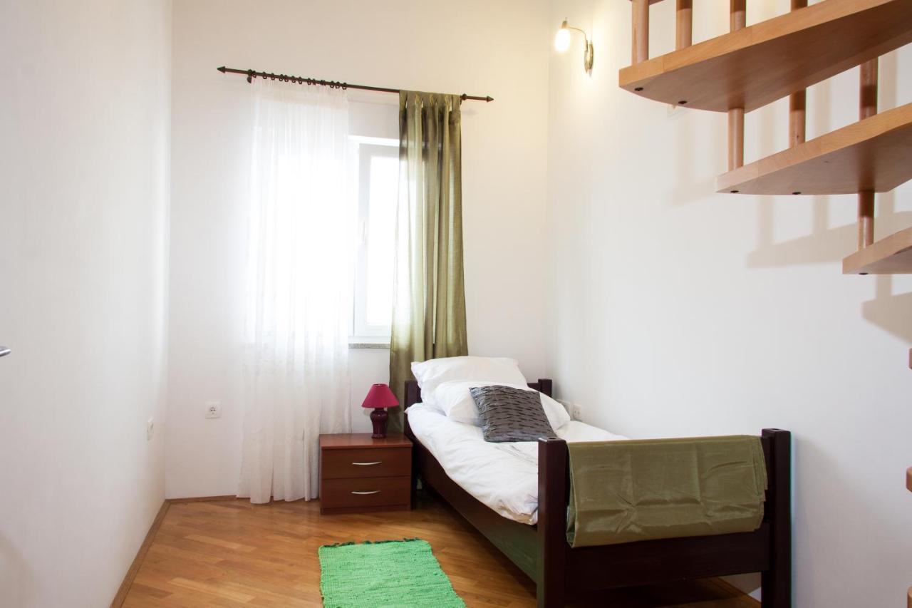 Apartments Adria Blue カスタヴ 部屋 写真