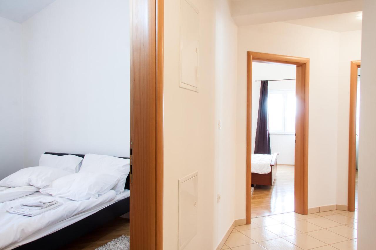 Apartments Adria Blue カスタヴ 部屋 写真