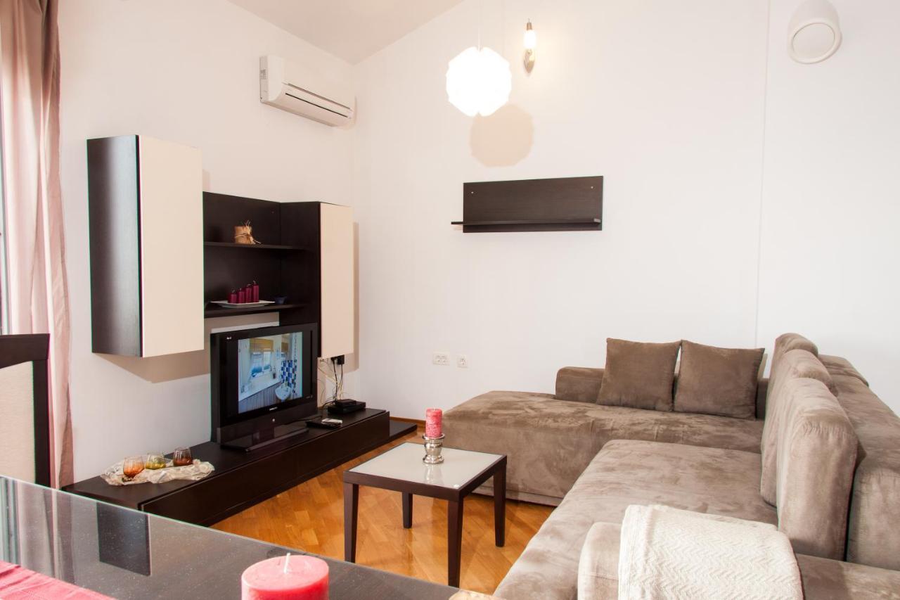 Apartments Adria Blue カスタヴ 部屋 写真